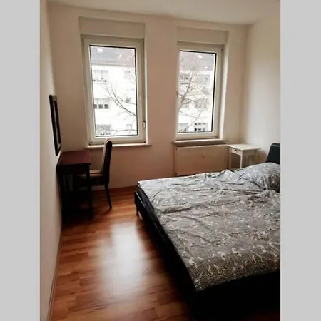 - Mit Balkon In Halle-saale, Trotha * Halle (Saale)
