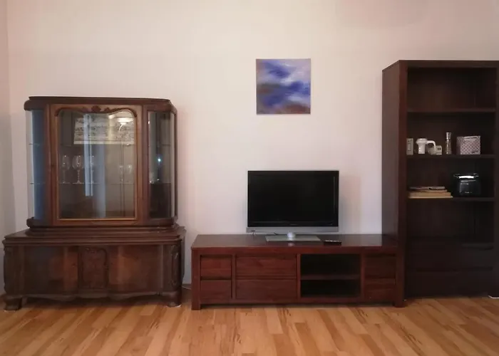 - Mit Balkon In Halle-saale, Trotha アパート *