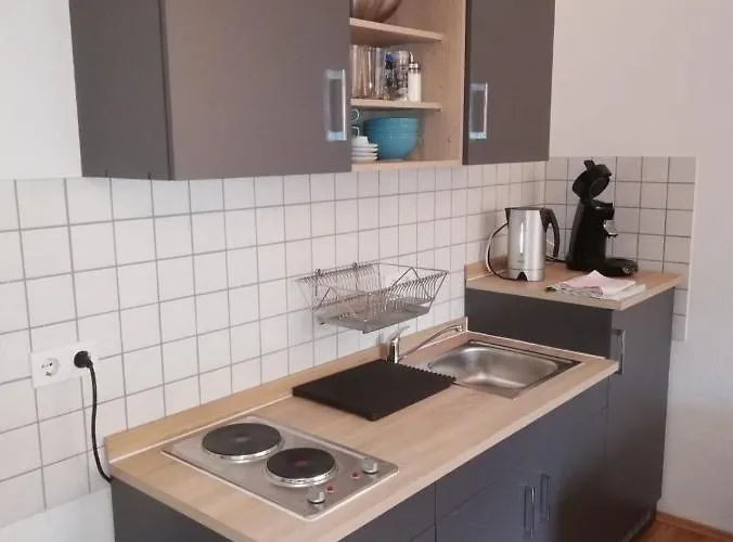 - Mit Balkon In Halle-saale, Trotha ハレ